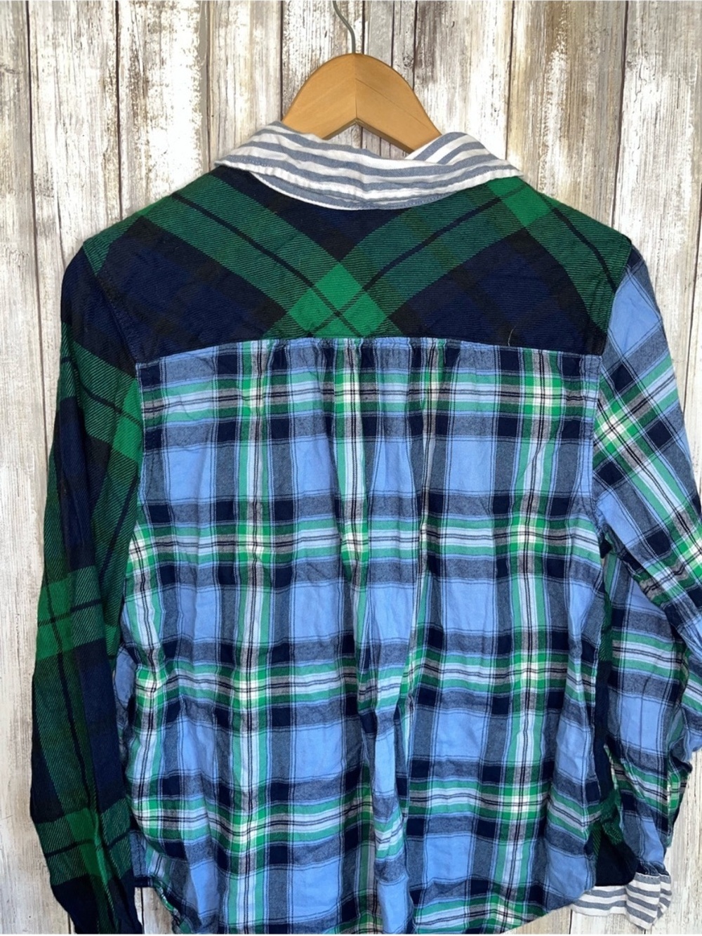 Aerie Patchwork Plaid Button Down Shirt Small Blue Green Mixed Print Oversized T - Picture 6 of 6
